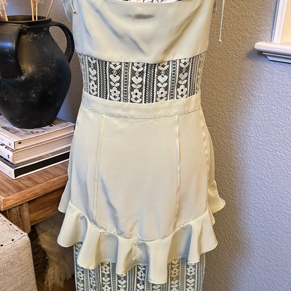 For Love And Lemons LoveBird Mint Green MIDI Lace Dress - Picture 6 of 8